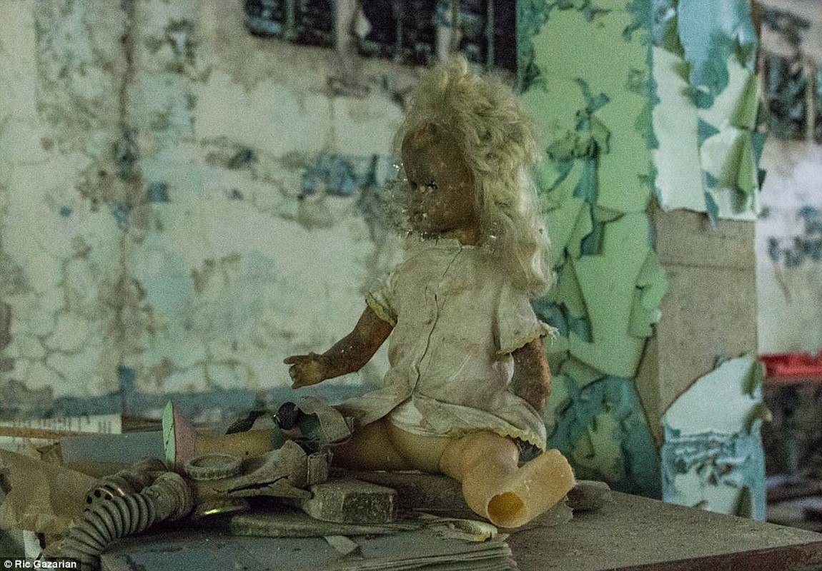 Trai nghiem rung minh o vung cam dia Chernobyl